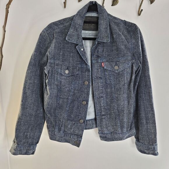 Levi's Other - Levis brushed cotton trucker style jacket